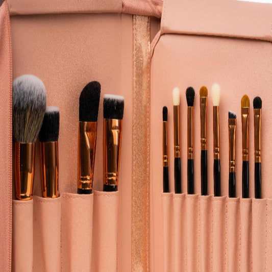 25 PIECES PROFESSIONAL BRUSH SET