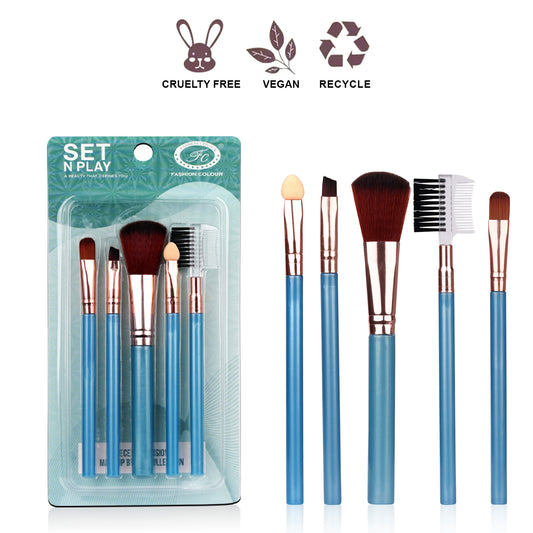 Set N Play 5-Piece Makeup Brush Set | Cruelty-Free, Vegan & Recyclable | Big Fluffy Brush, Flat Shader Brush, Blending Brush, Angled Brush, Spoolie Brush