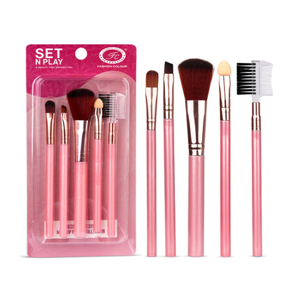 Set N Play 5-Piece Makeup Brush Set | Cruelty-Free, Vegan & Recyclable | Big Fluffy Brush, Flat Shader Brush, Blending Brush, Angled Brush, Spoolie Brush